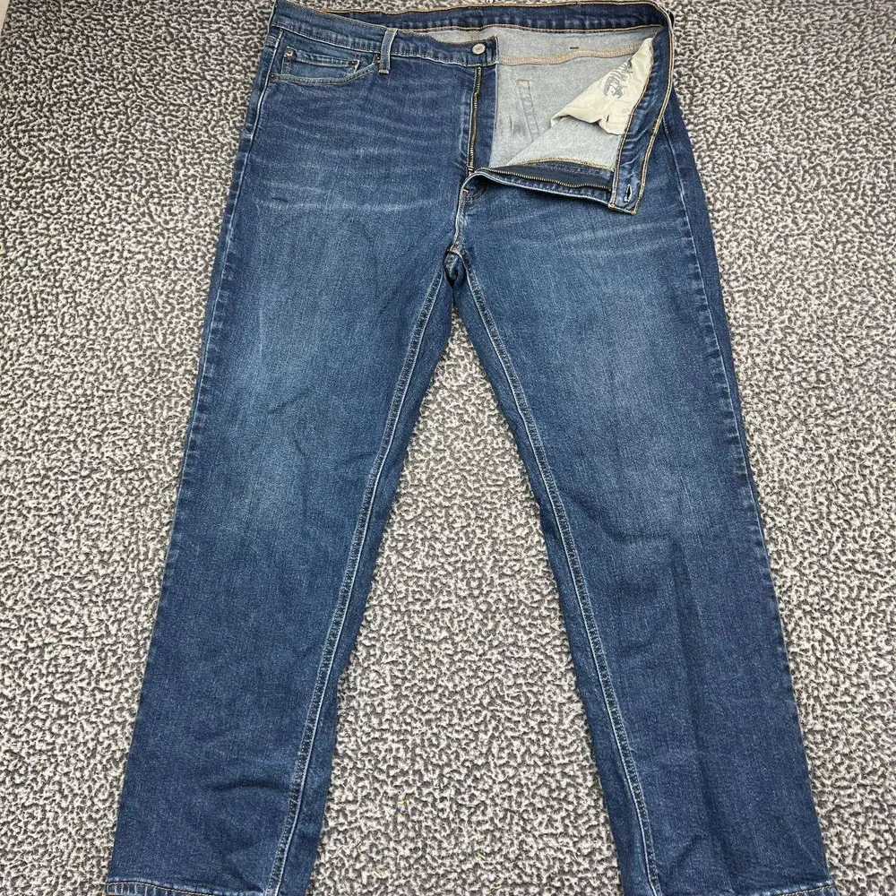 Levis 541 Jeans Men 42x32 Blue Stretch Denim Pants Pocket Faded